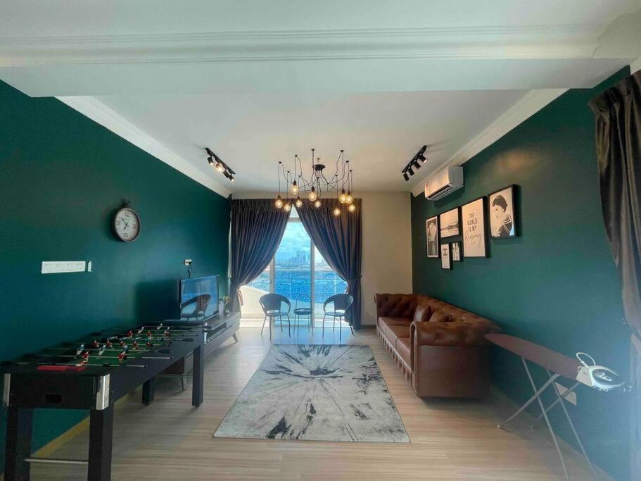 Apartment The Wave @2+1br Seaview / 10pax / 3 Balcony / 1km Jonker Malacca