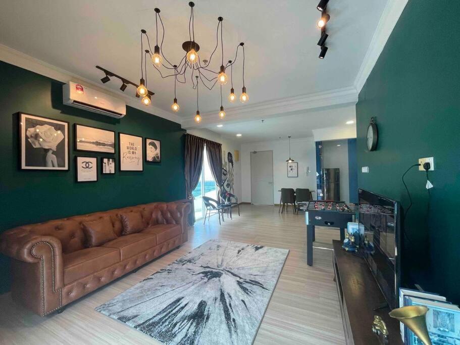 Apartment The Wave @2+1br Seaview / 10pax / 3 Balcony / 1km Jonker Malacca
